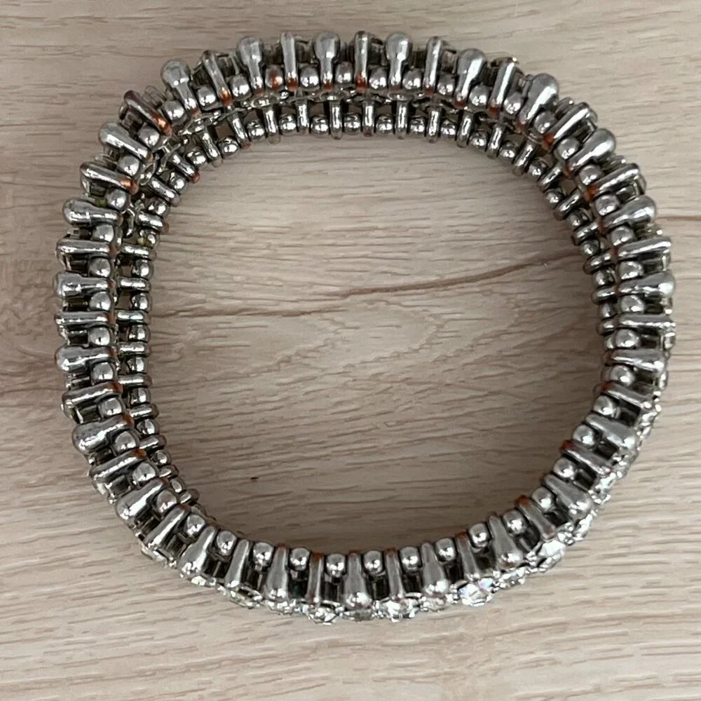 Vintage White Rhinestone Silver-tone Metal  1" Wide Stretch Bracelet / Showgirl - Picture 7 of 14